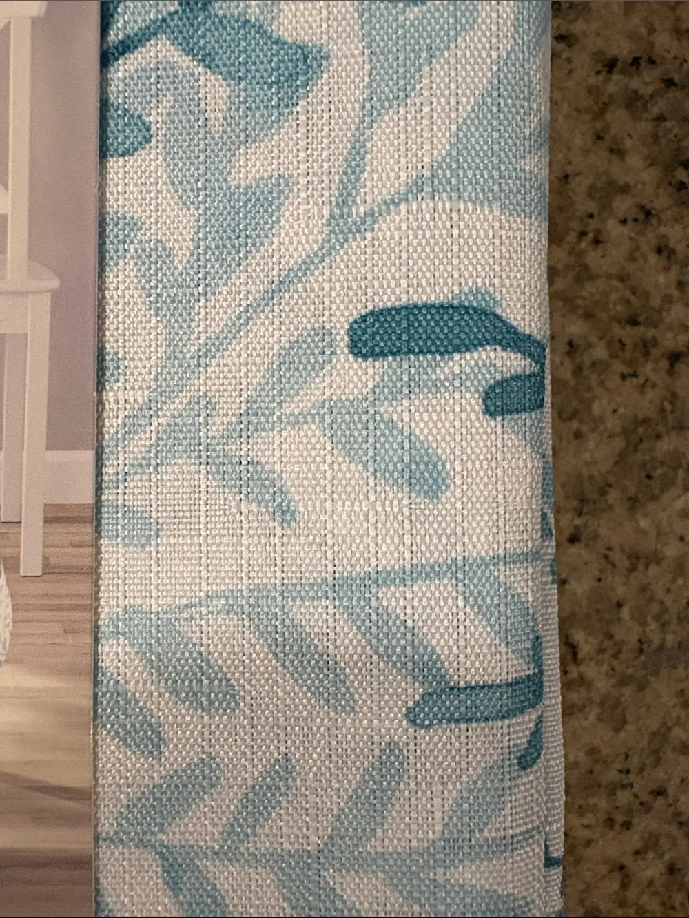 Mainstays Blue and White Leaf Print Fabric Tablecloth